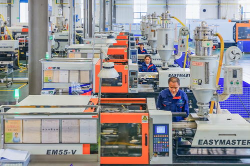 湖南東安 智慧工廠生產忙，技術服務助企高質量發展